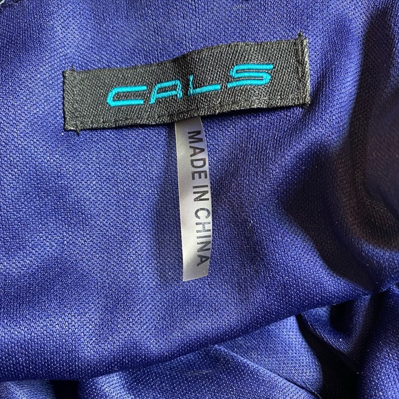 Light weight Dress - Picture 5 of 5